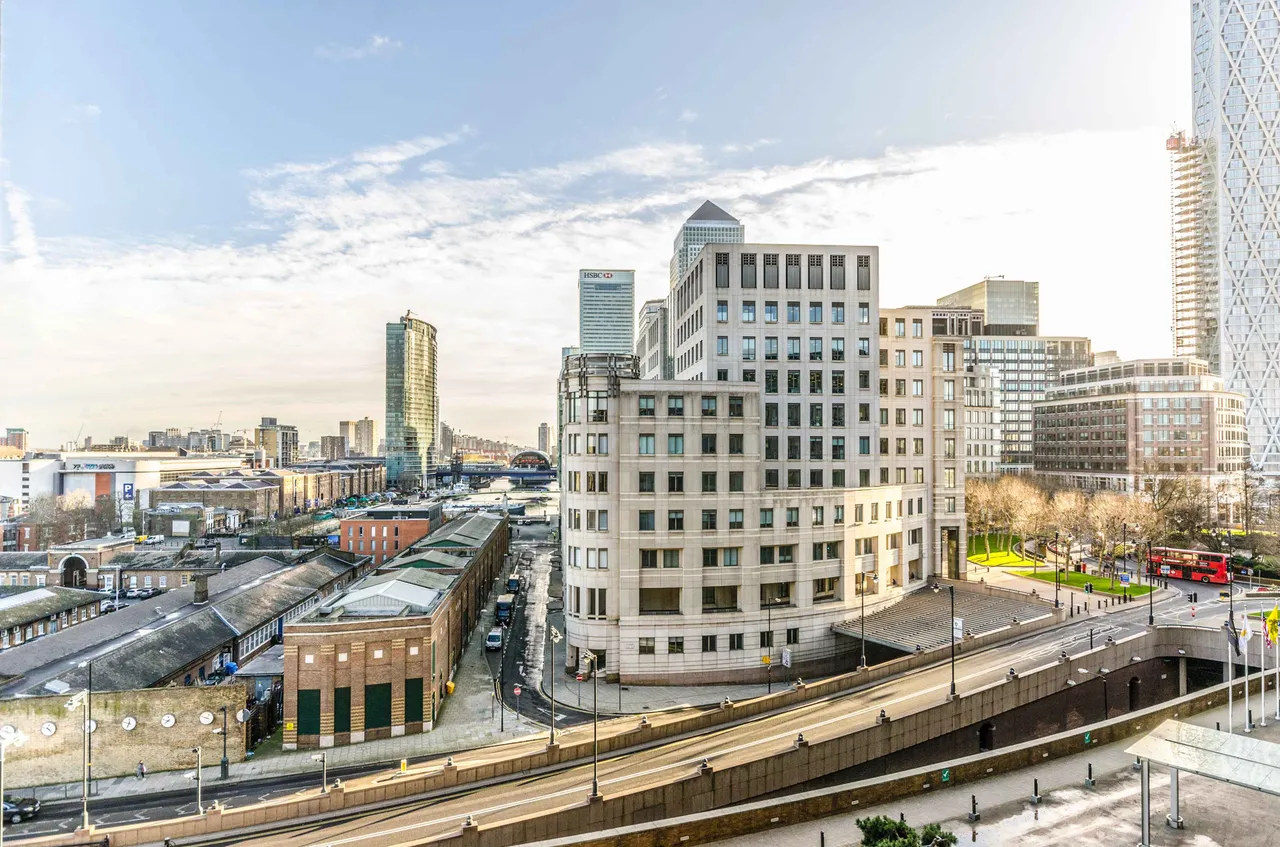 55 Eaton House, 38 Westferry Circus, London, photo 8