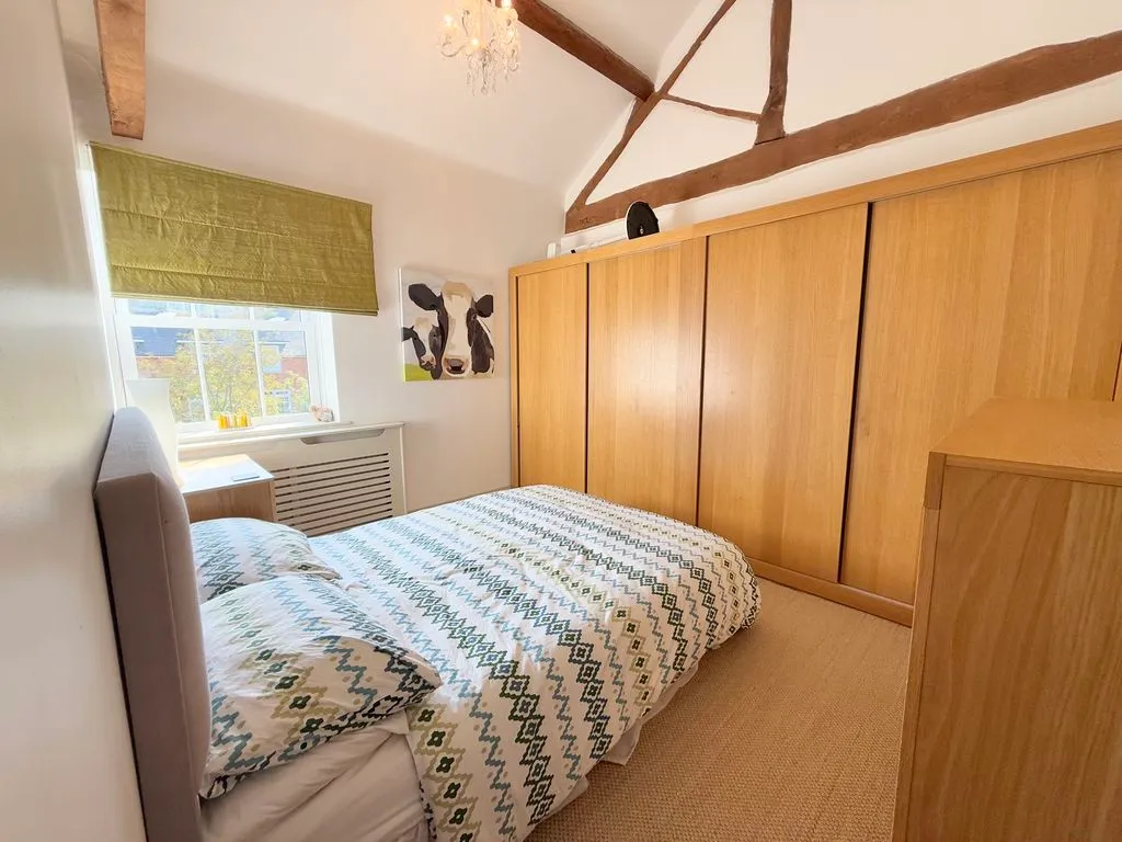 Cublington Road, Aston Abbotts, HP22, photo 8