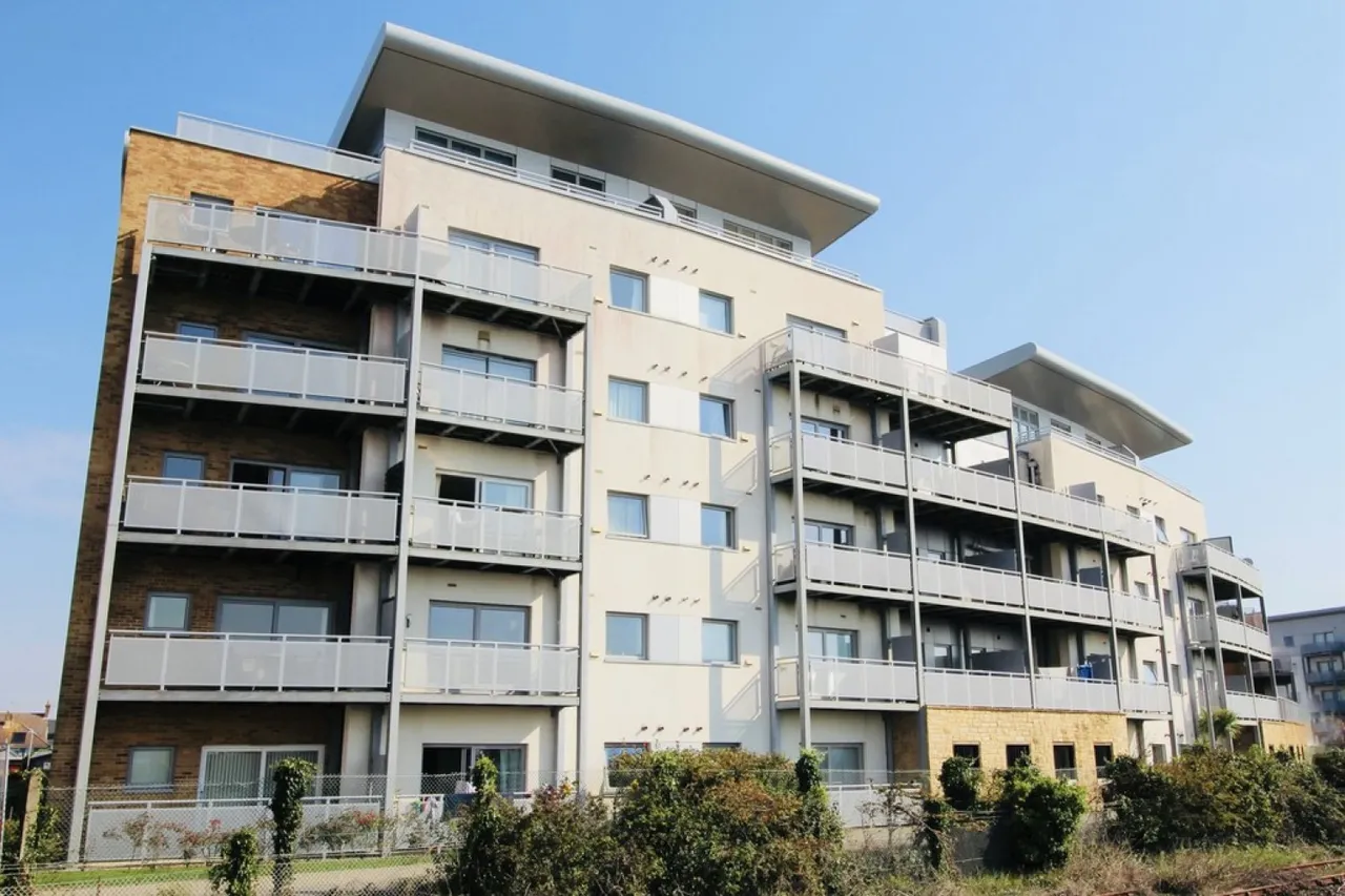 1 bed flat to rent, Harbour Reach, Poole, BH15