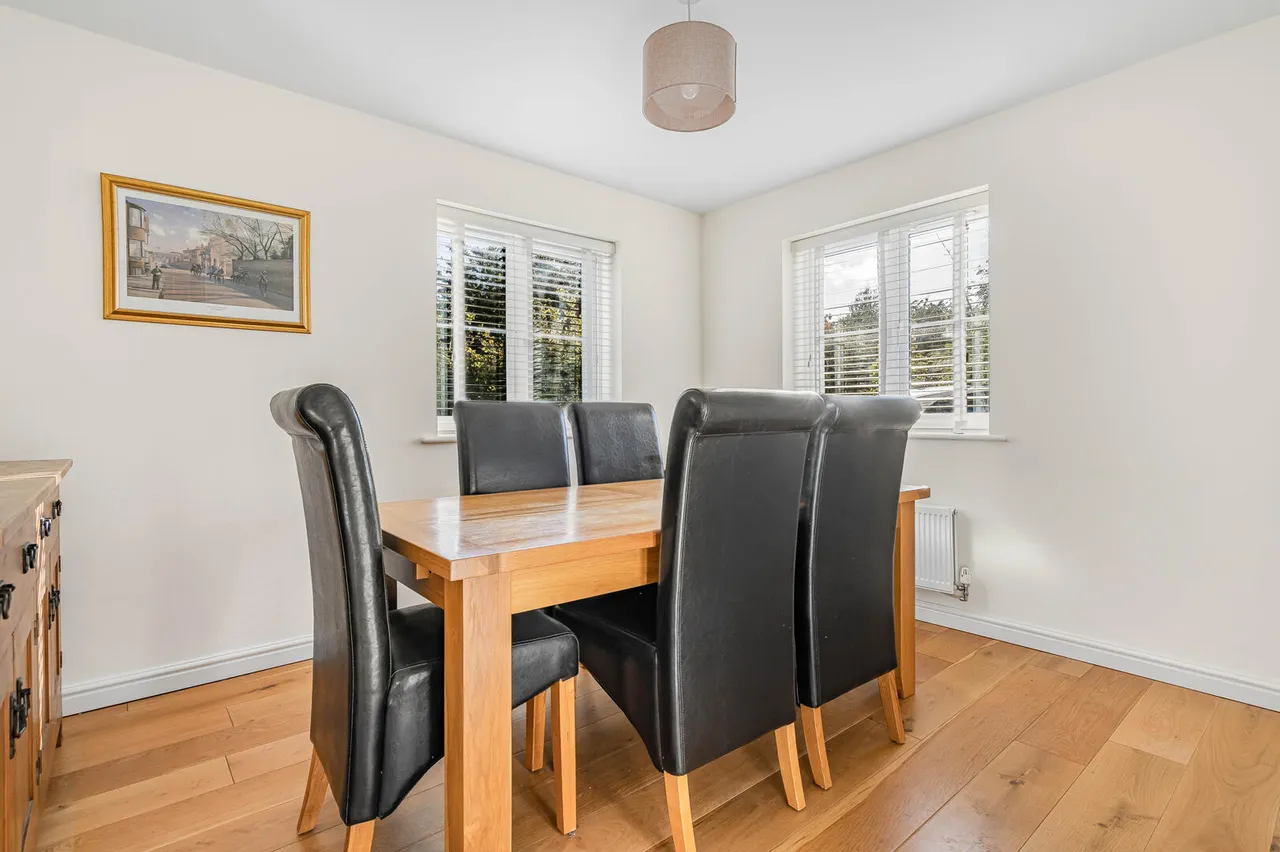 Anvil Way, Kennett, CB8, photo 8