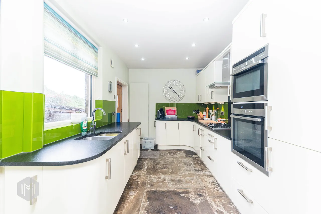 Bolton Road, Hawkshaw, Bury, BL8 4JL, photo 4