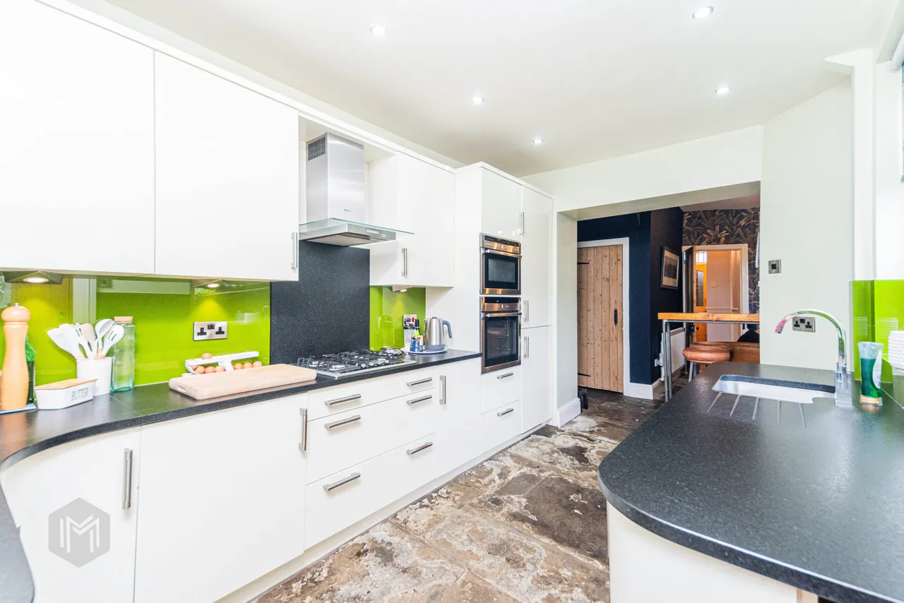 Bolton Road, Hawkshaw, Bury, BL8 4JL, photo 9