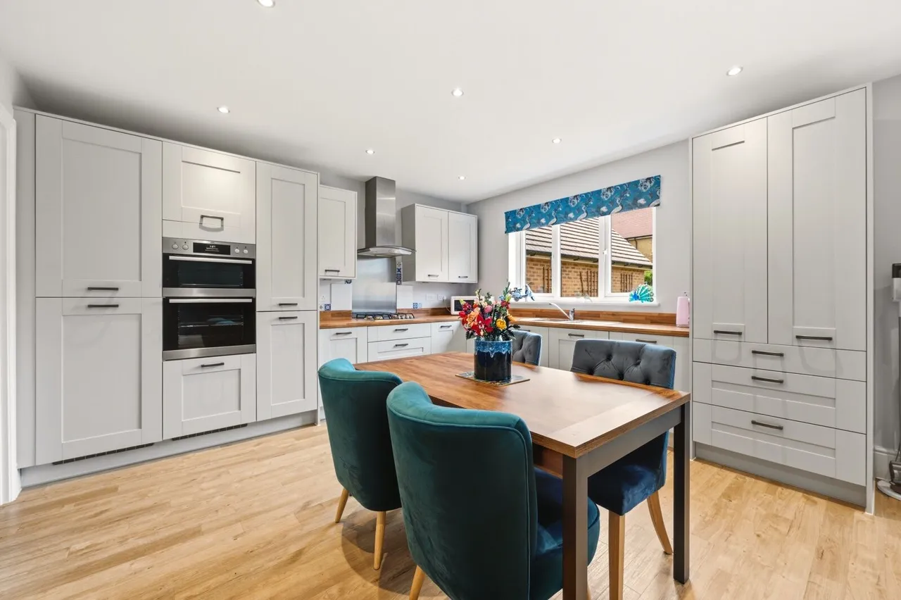 Magpie Meadows, Caddington, LU1, photo 6