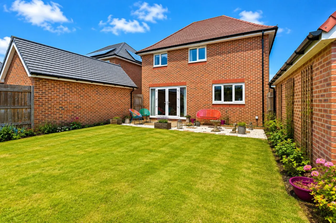Magpie Meadows, Caddington, LU1, photo 4