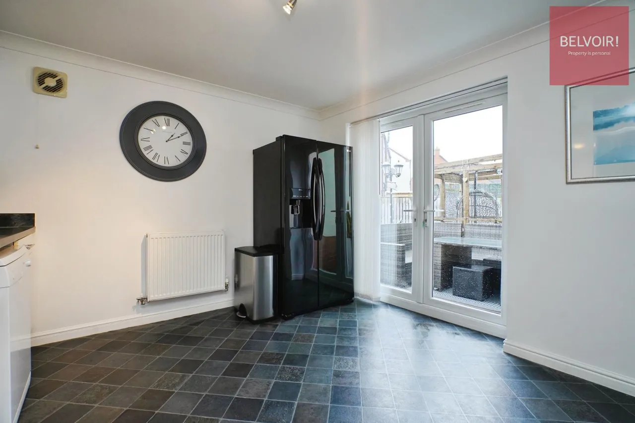 Bevers Way, Holton Le Clay, DN36, photo 6