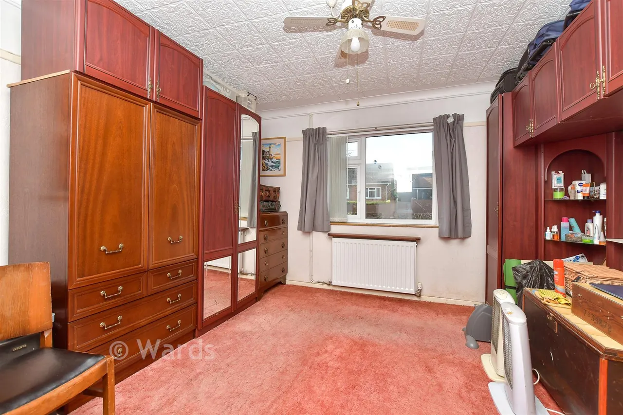 Fairview Avenue, Wigmore, ME8, photo 6