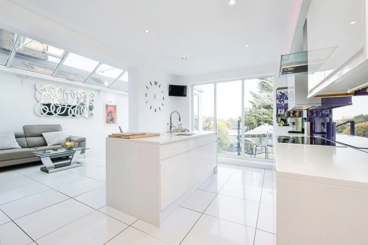 Princes Avenue, Woodford Green, IG8, photo 10