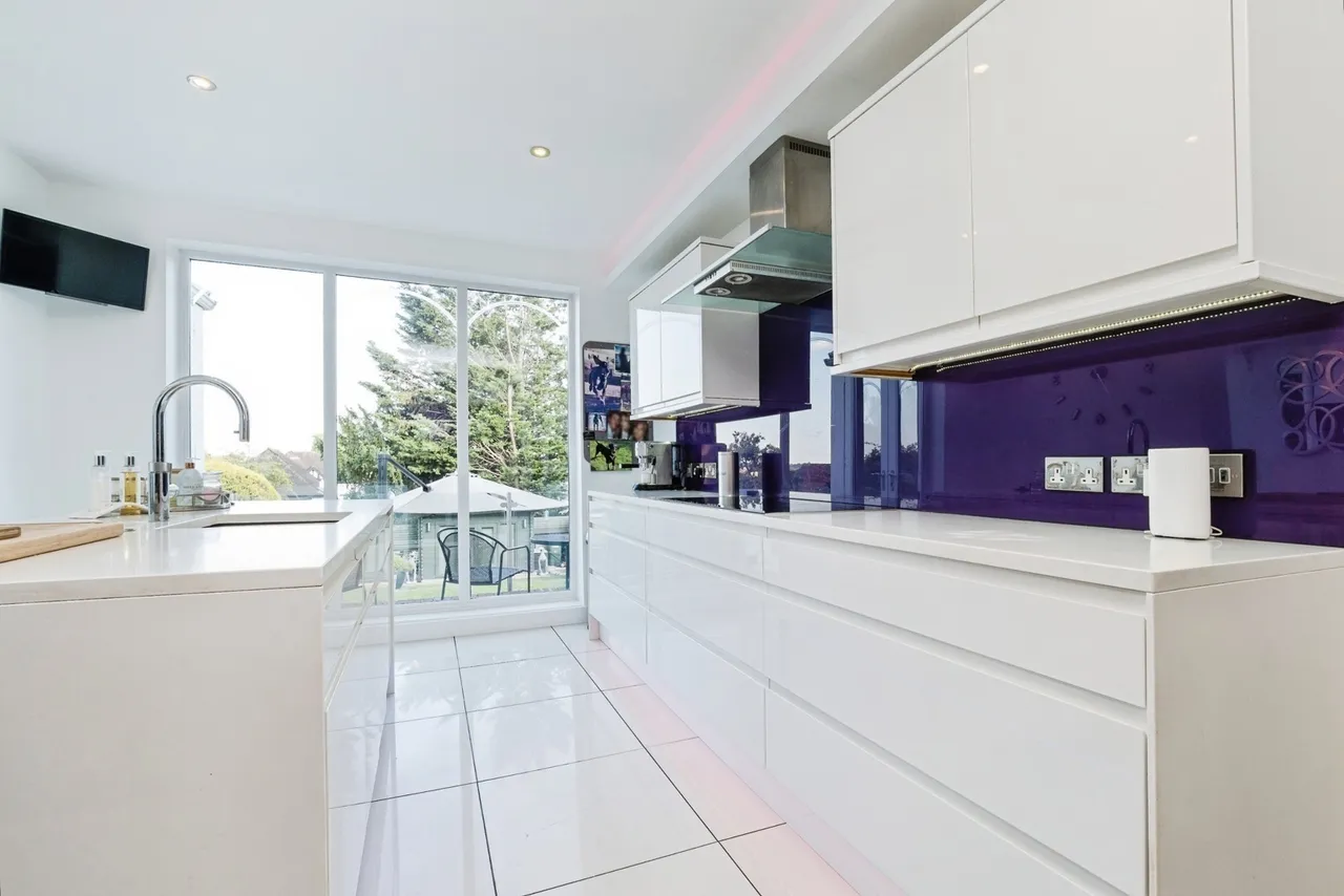 Princes Avenue, Woodford Green, IG8, photo 9
