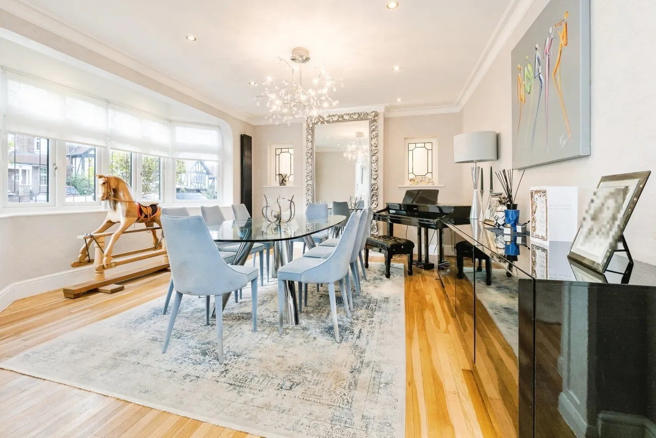 Princes Avenue, Woodford Green, IG8, photo 4