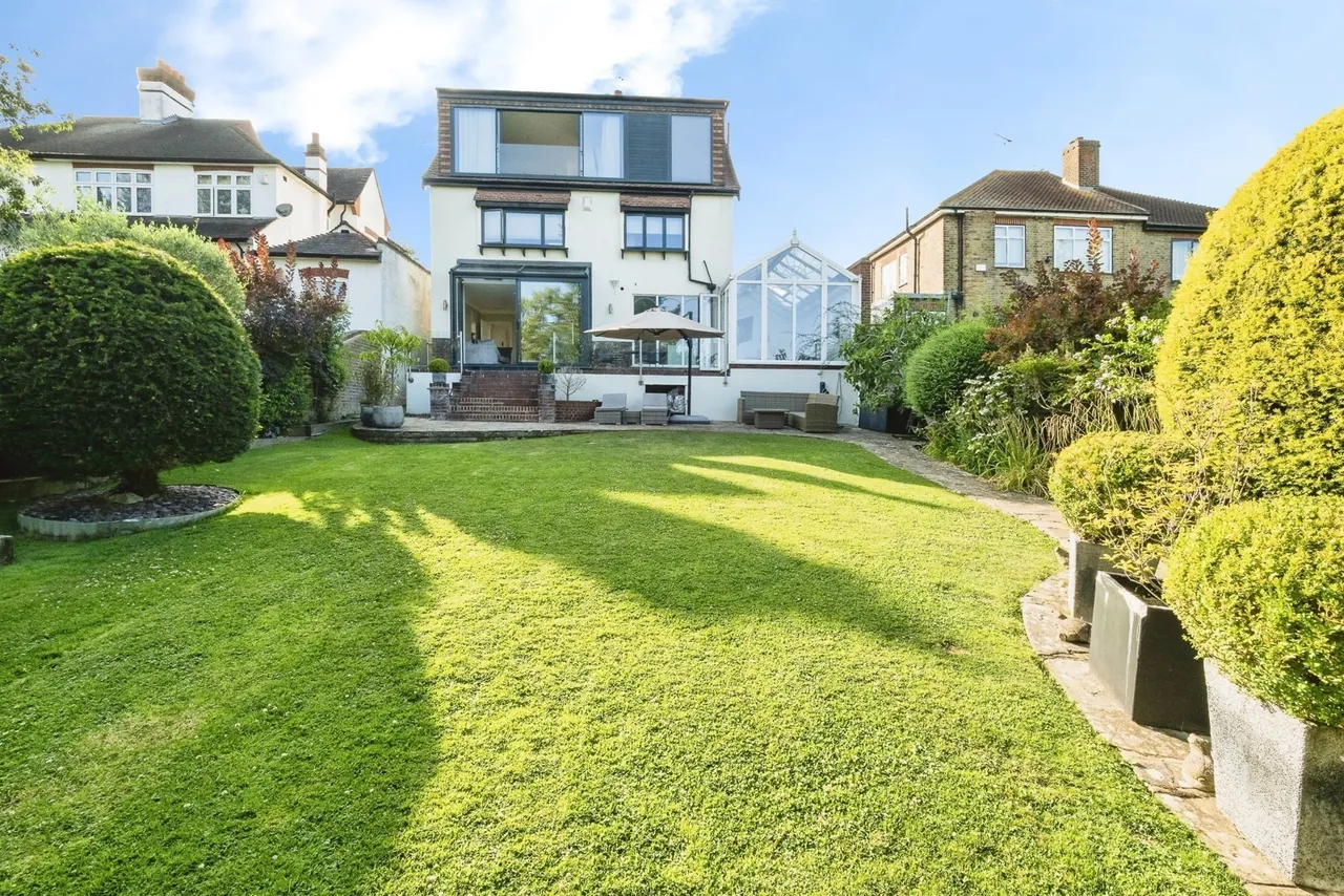Princes Avenue, Woodford Green, IG8, photo 28