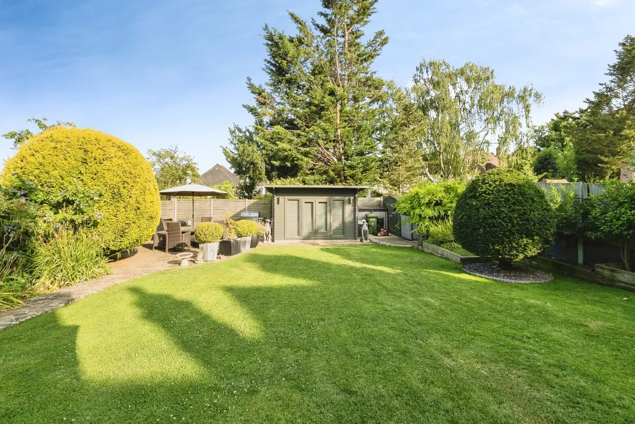 Princes Avenue, Woodford Green, IG8, photo 29