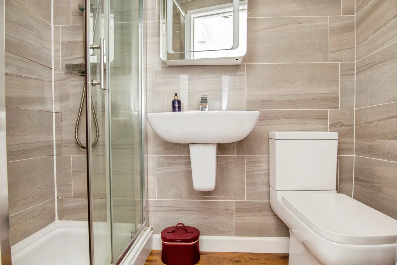 Knowle Sands, Bridgnorth, WV16, photo 13