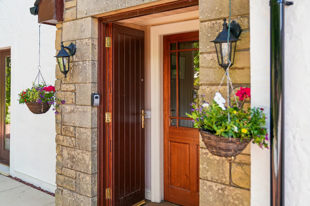 Glasgow Road, Eaglesham, G76, photo 2