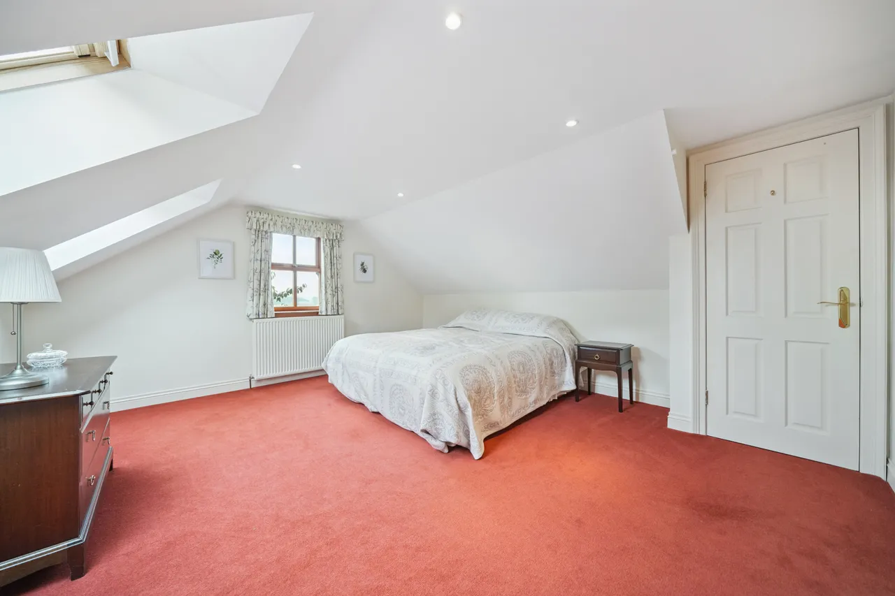 Glasgow Road, Eaglesham, G76, photo 31