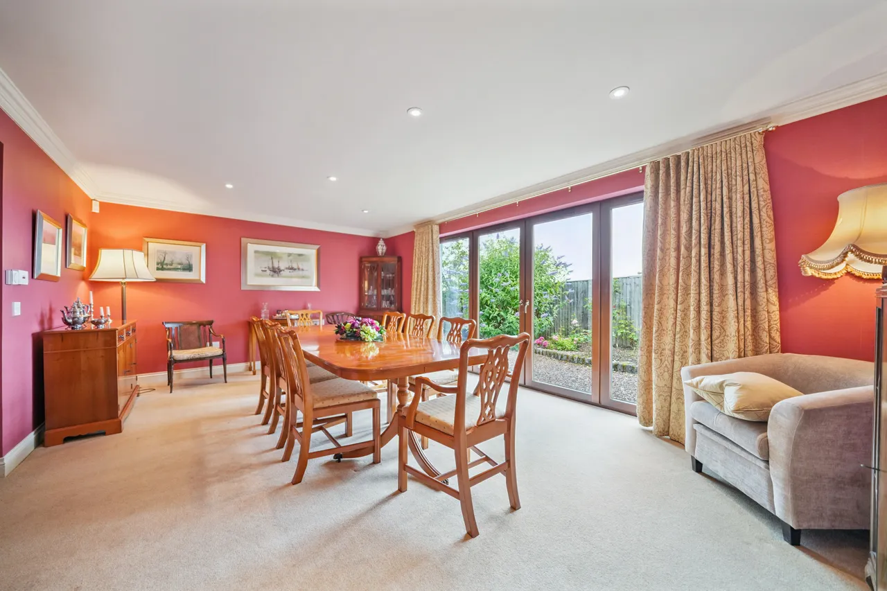 Glasgow Road, Eaglesham, G76, photo 4