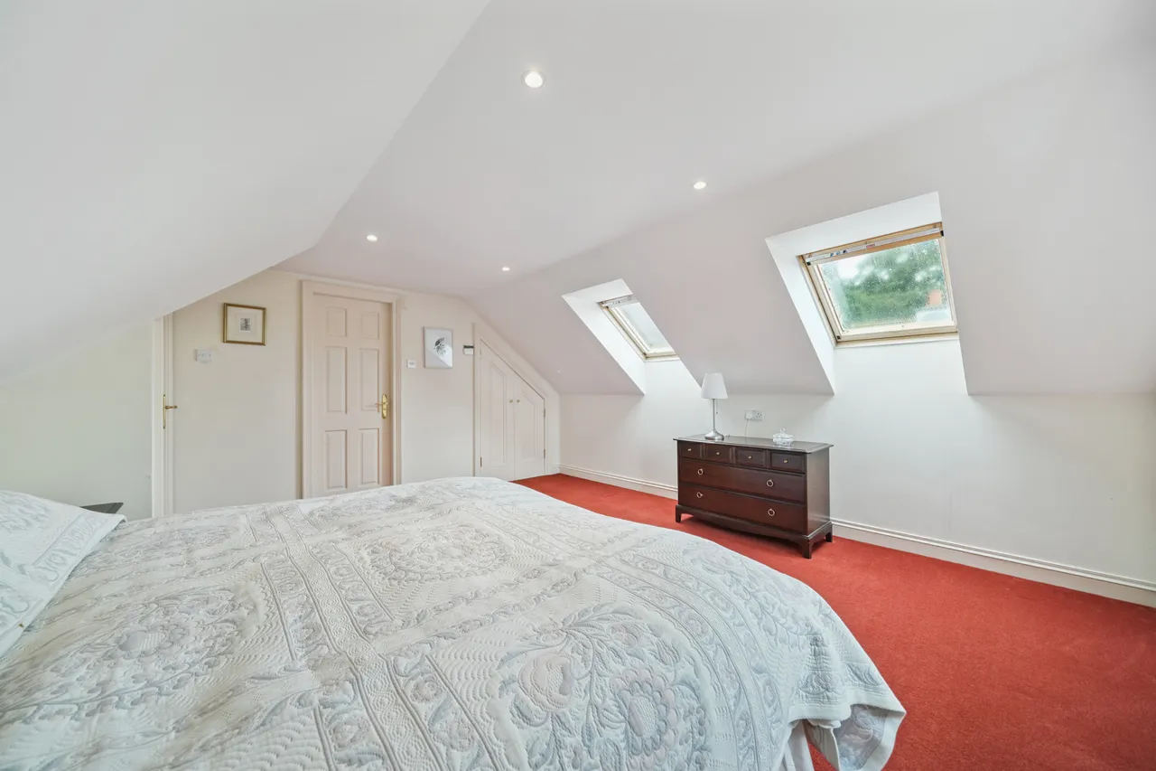 Glasgow Road, Eaglesham, G76, photo 32