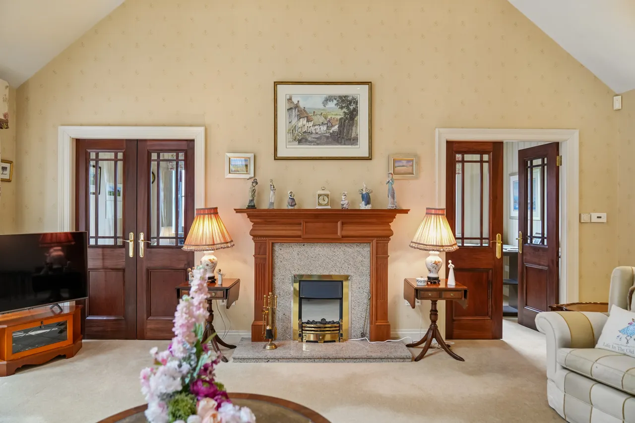 Glasgow Road, Eaglesham, G76, photo 7
