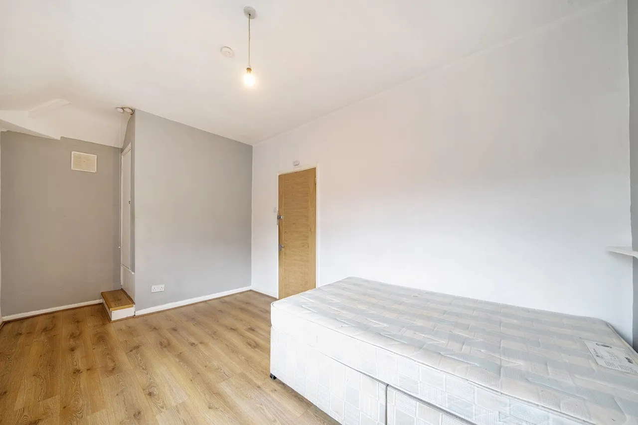 Tristram Road, BR1, photo 14