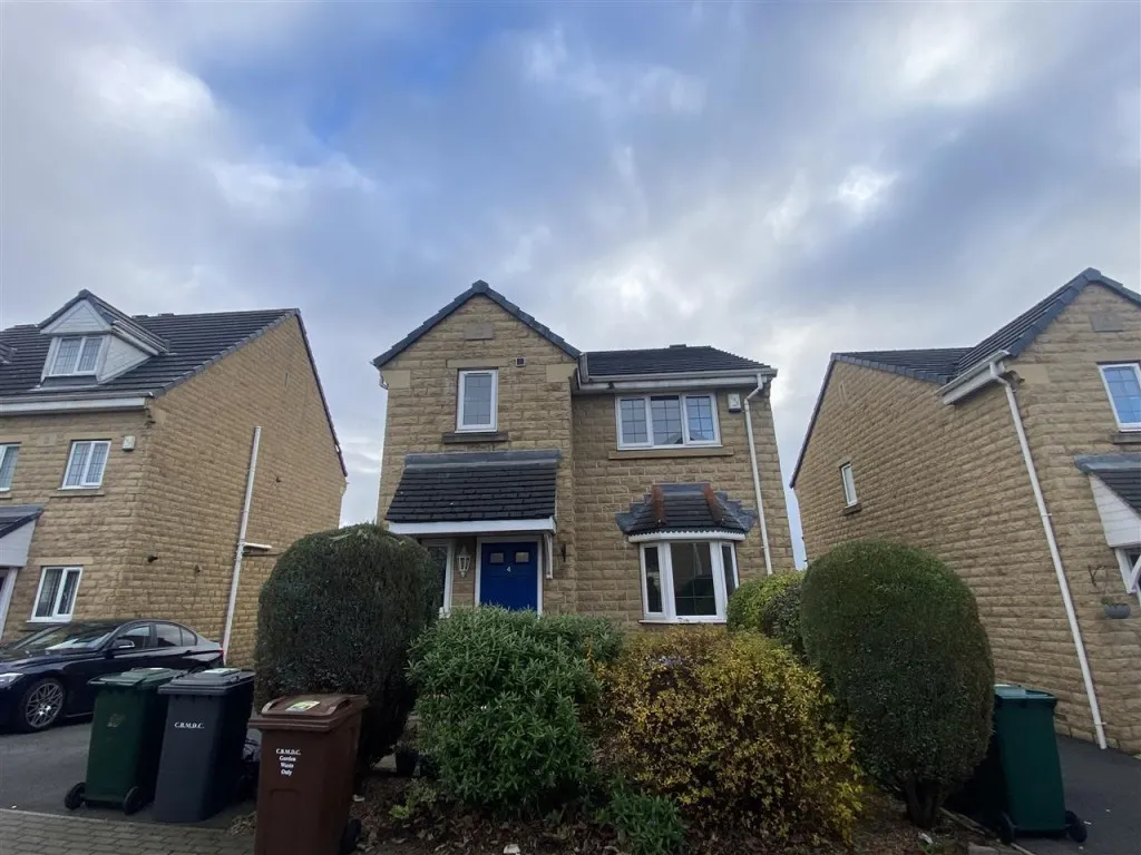 3 bed house to rent, Branwell Court, Daisy Hill, BD9