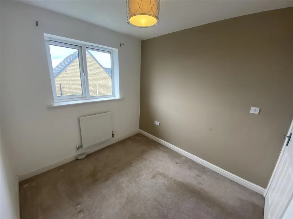 Branwell Court, Daisy Hill, BD9, photo 10