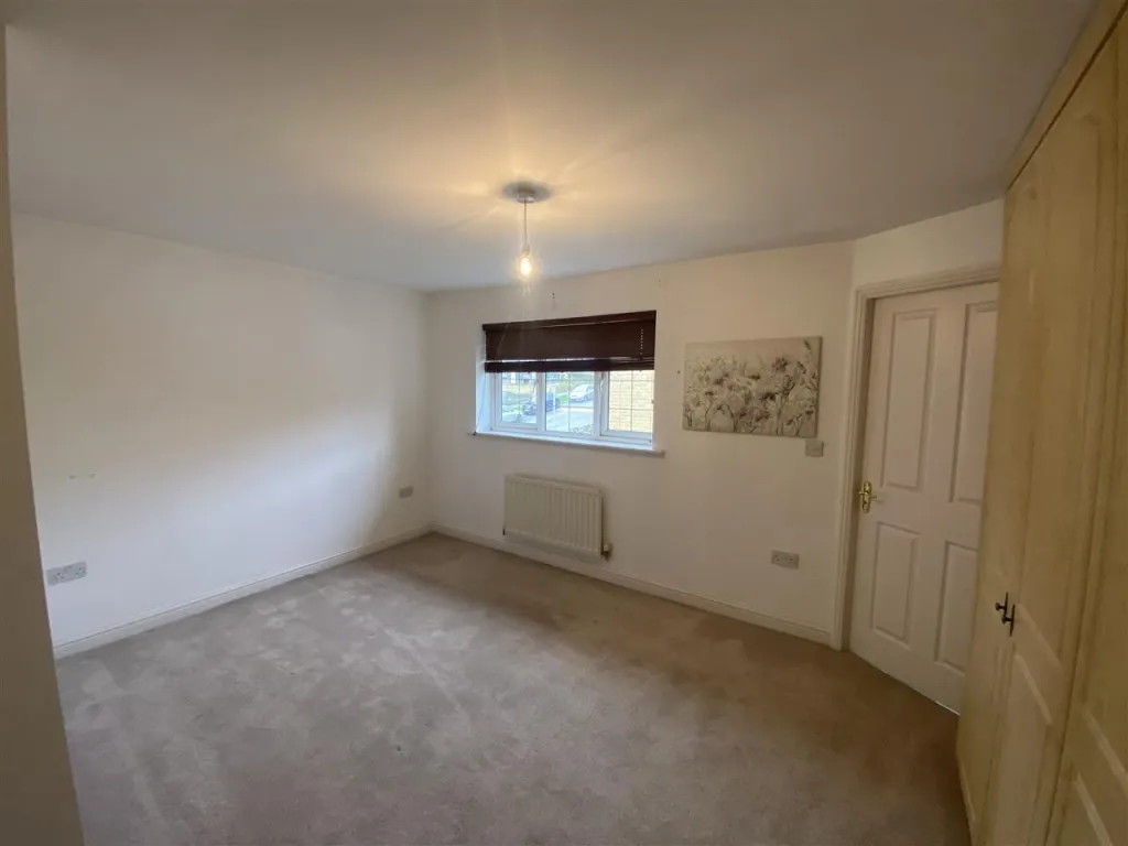 Branwell Court, Daisy Hill, BD9, photo 6