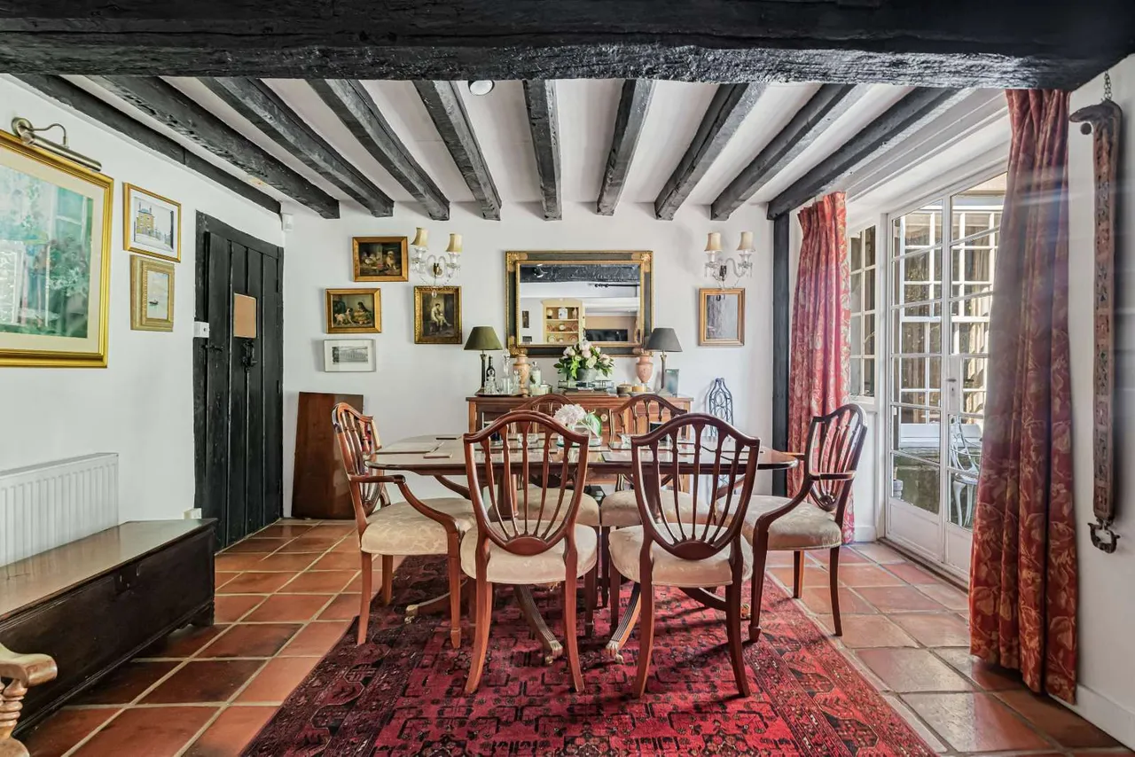 East Street, Petworth, West Sussex, GU28 0AB, photo 8