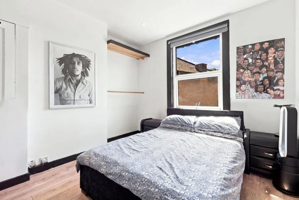 North Countess Road, London, E17, photo 13