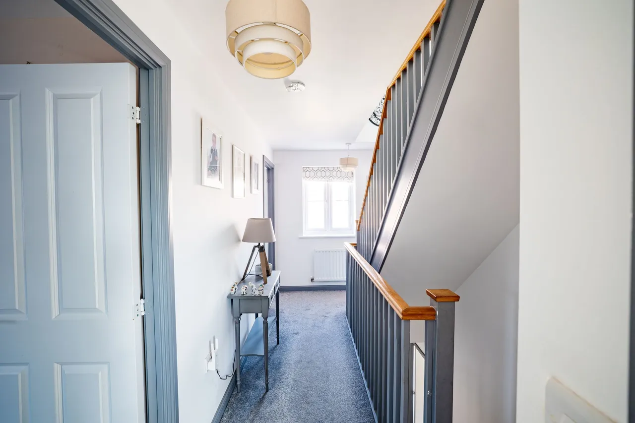 Cameron Crescent, Bedford, photo 16