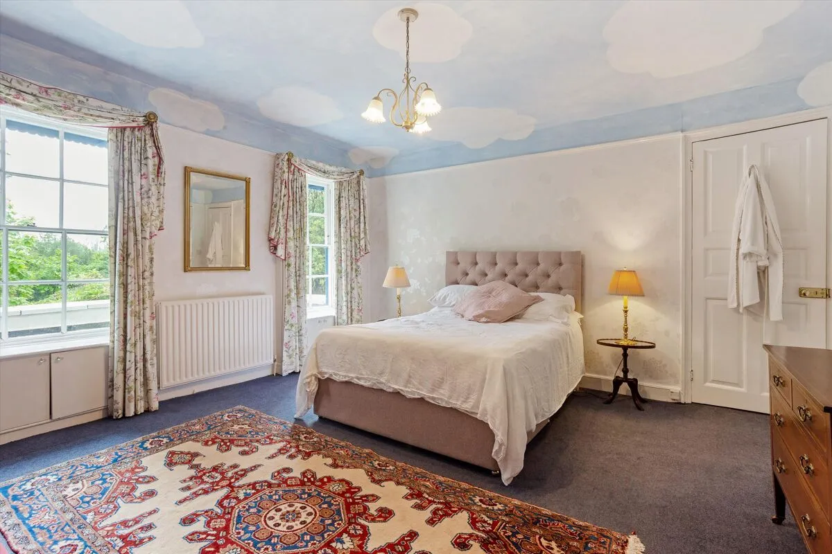 Middle Hill, Egham, TW20, photo 25