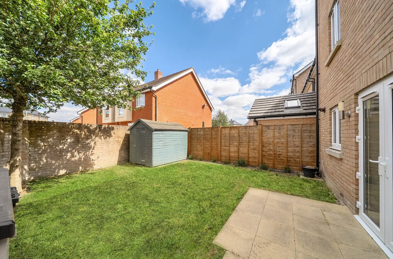 Furze Drive, Romsey, SO51, photo 17
