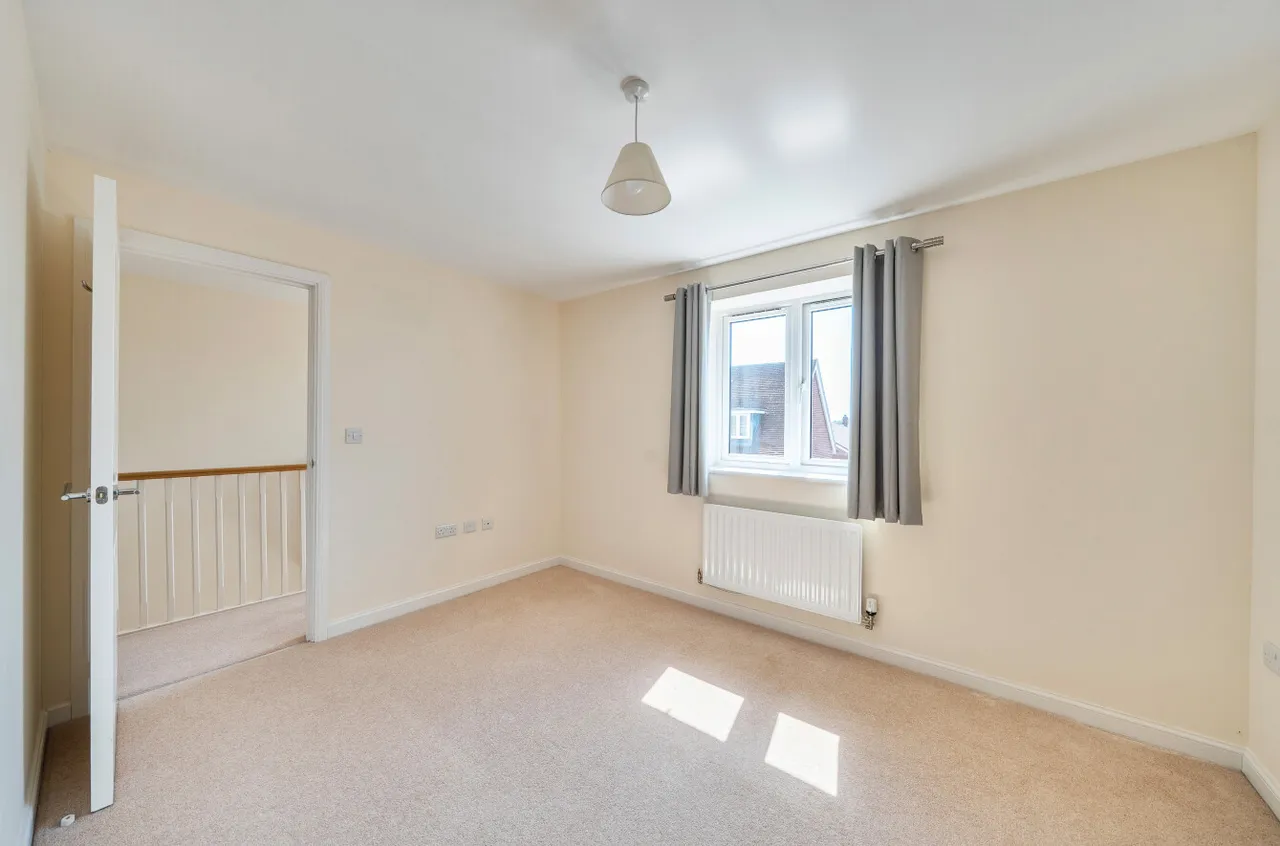 Furze Drive, Romsey, SO51, photo 14