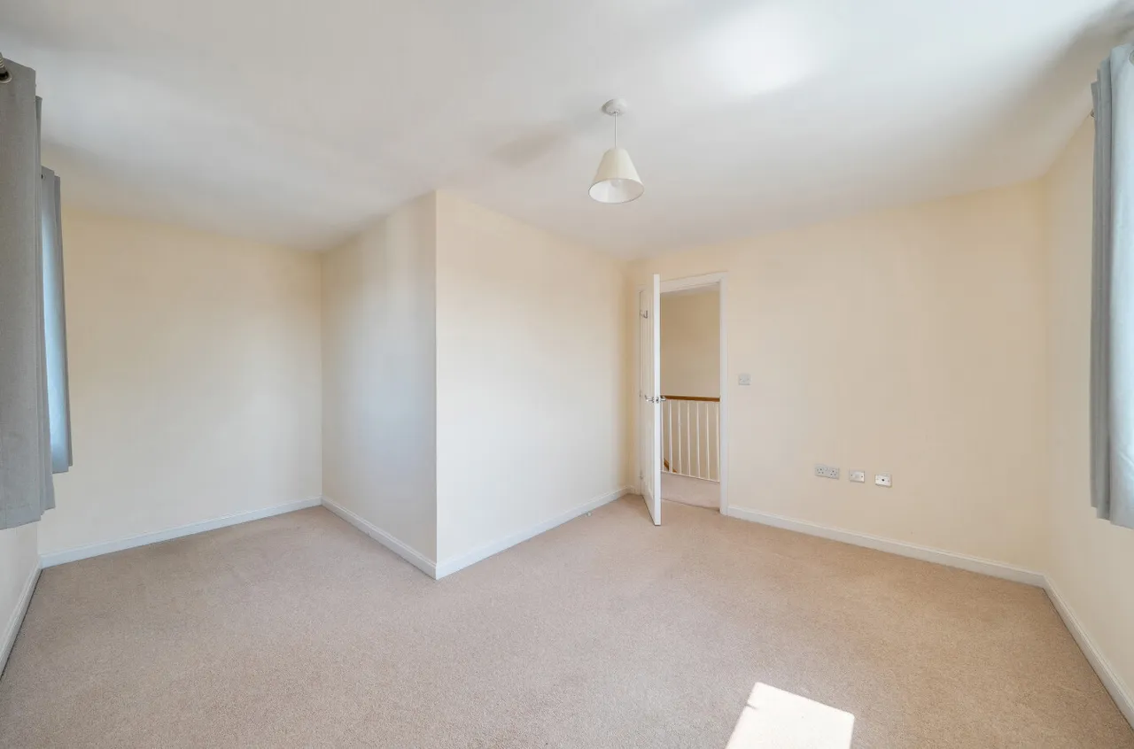 Furze Drive, Romsey, SO51, photo 12