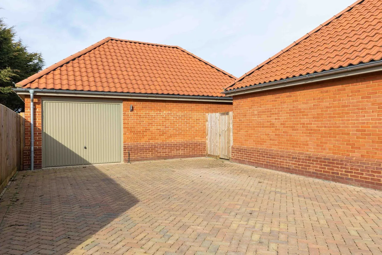 St. Marys Close, Docking, PE31, photo 9