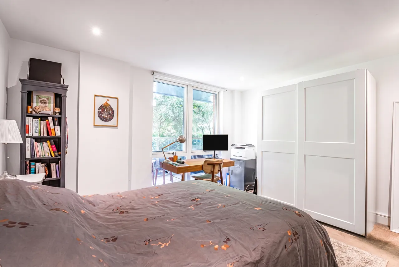 Gaumont Place, London, SW2, photo 6