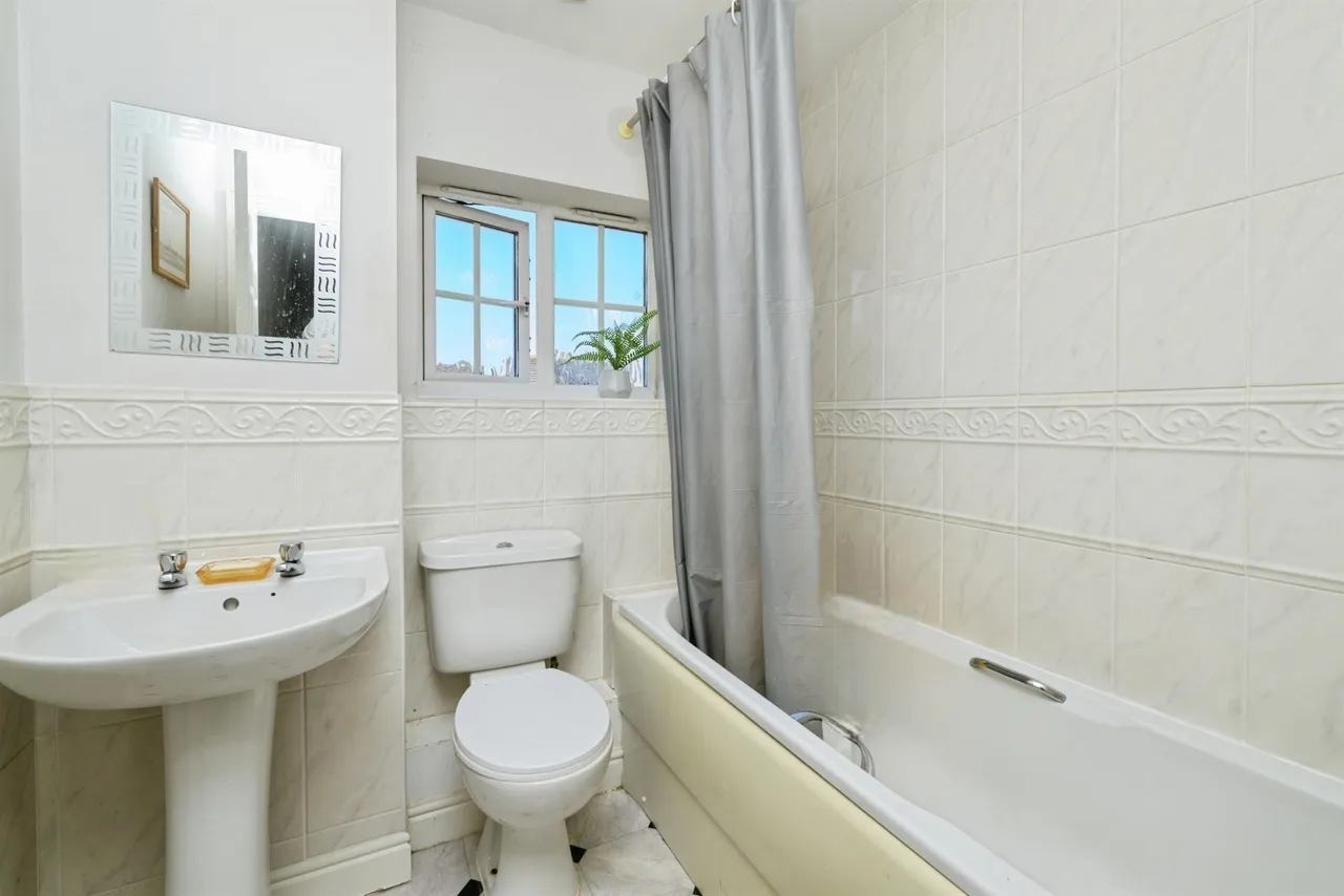 Thorn Road, Peterborough, PE7, photo 12
