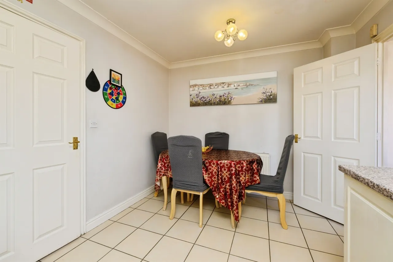 Thorn Road, Peterborough, PE7, photo 6