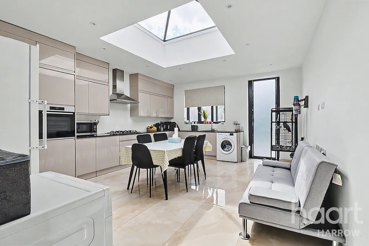 Emerson Gardens, Harrow, HA3, photo 11