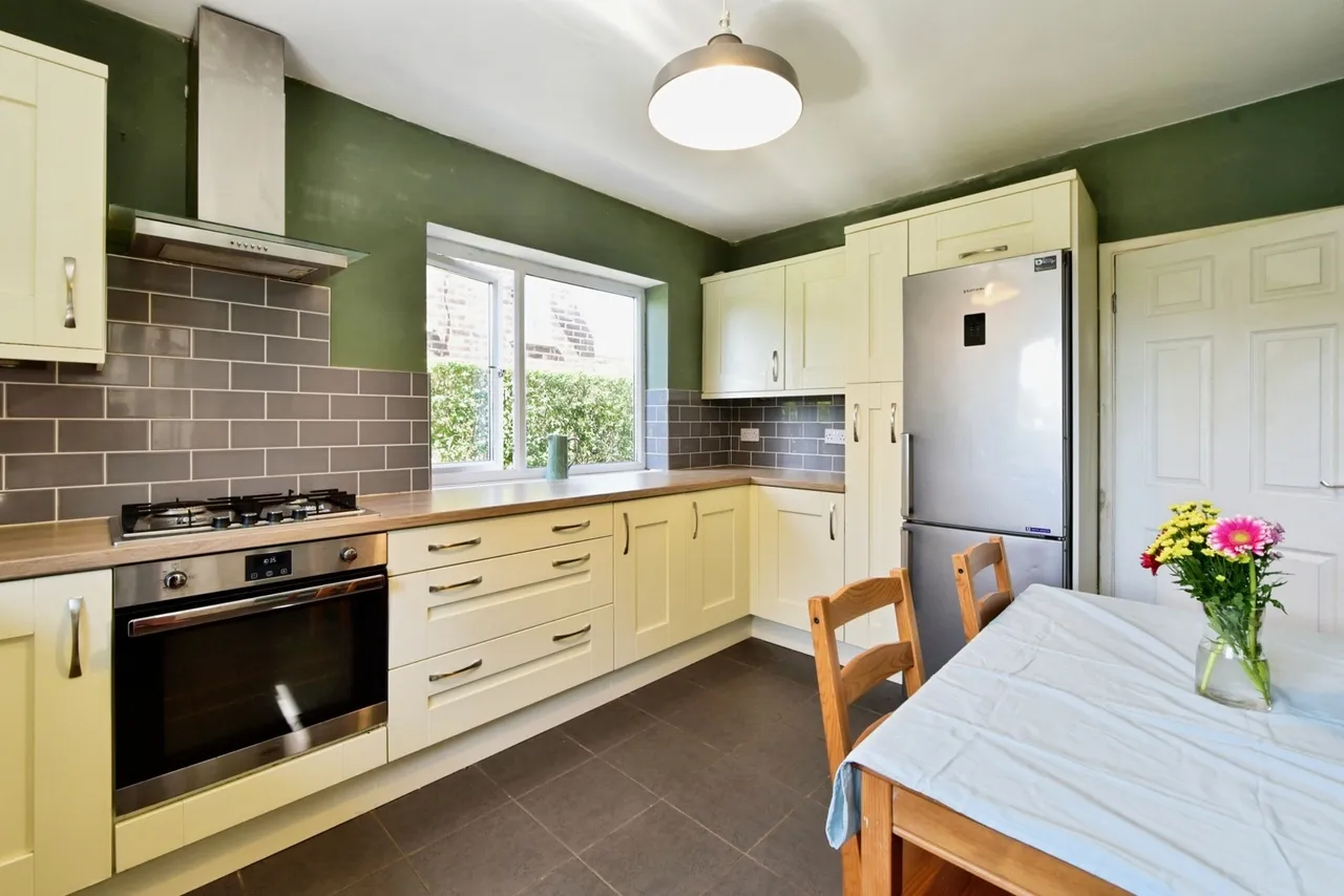 Cotleigh Crescent, SHEFFIELD, South Yorkshire, S12, photo 2