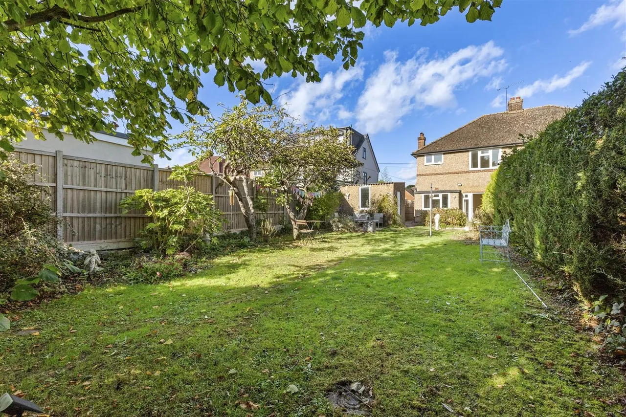 Totteridge Drive, High Wycombe, HP13, photo 5