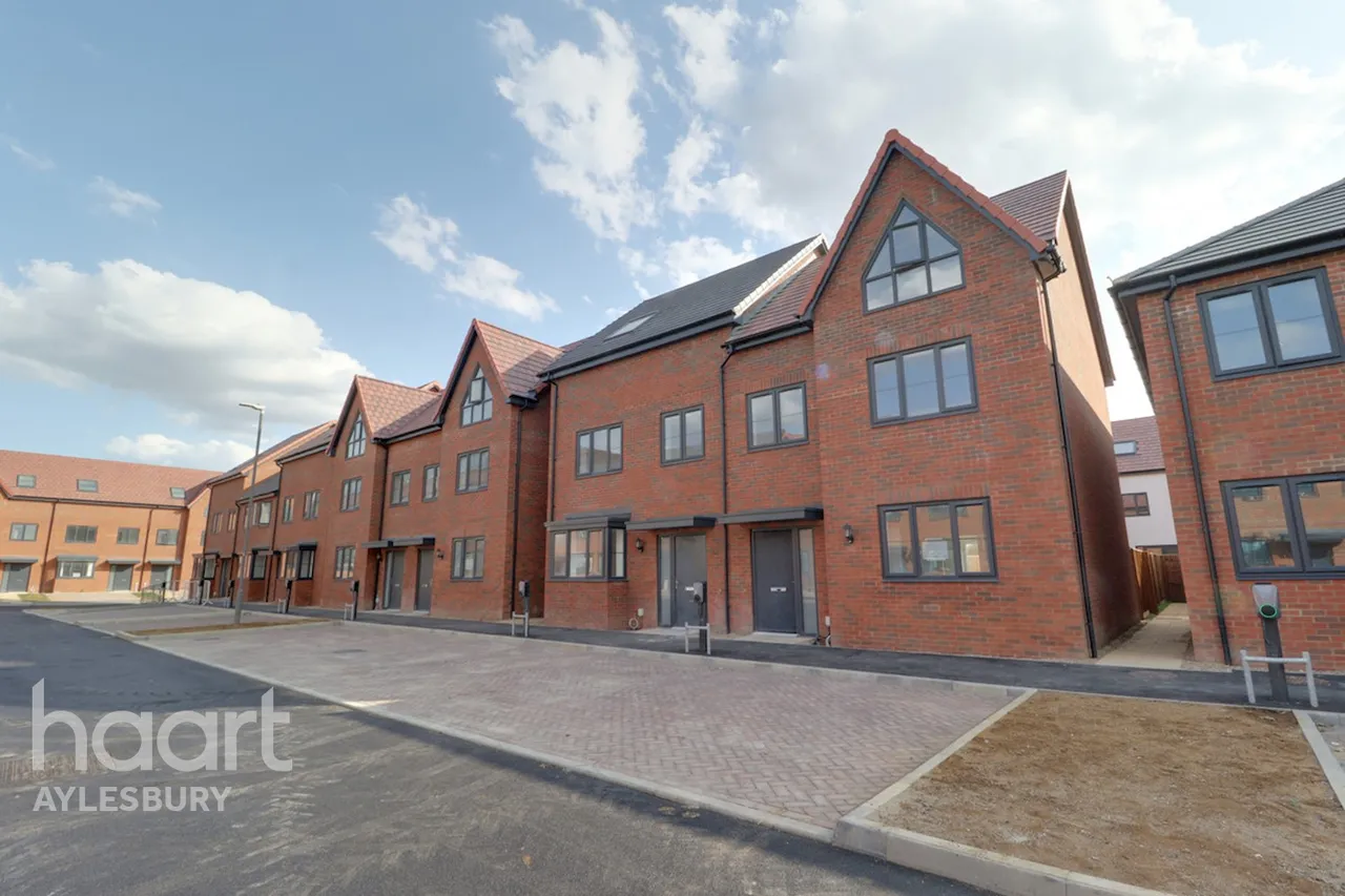 Fowler Road, Aylesbury, HP19, photo 14