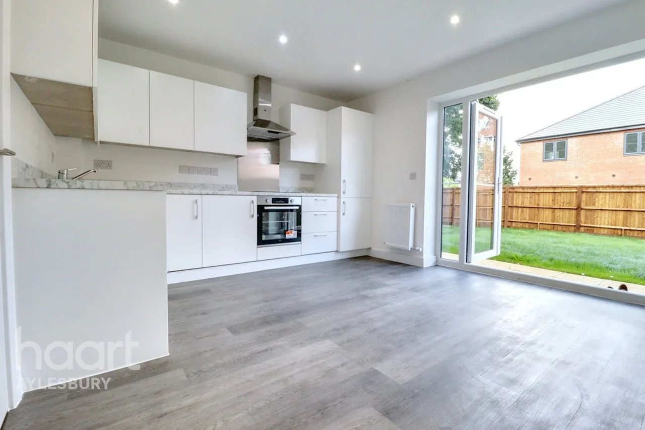 Fowler Road, Aylesbury, HP19, photo 2