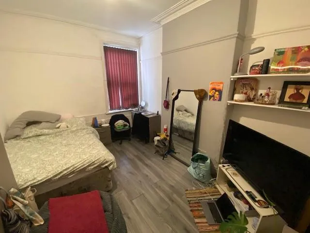Booth Avenue, Fallowfield, M14, photo 8