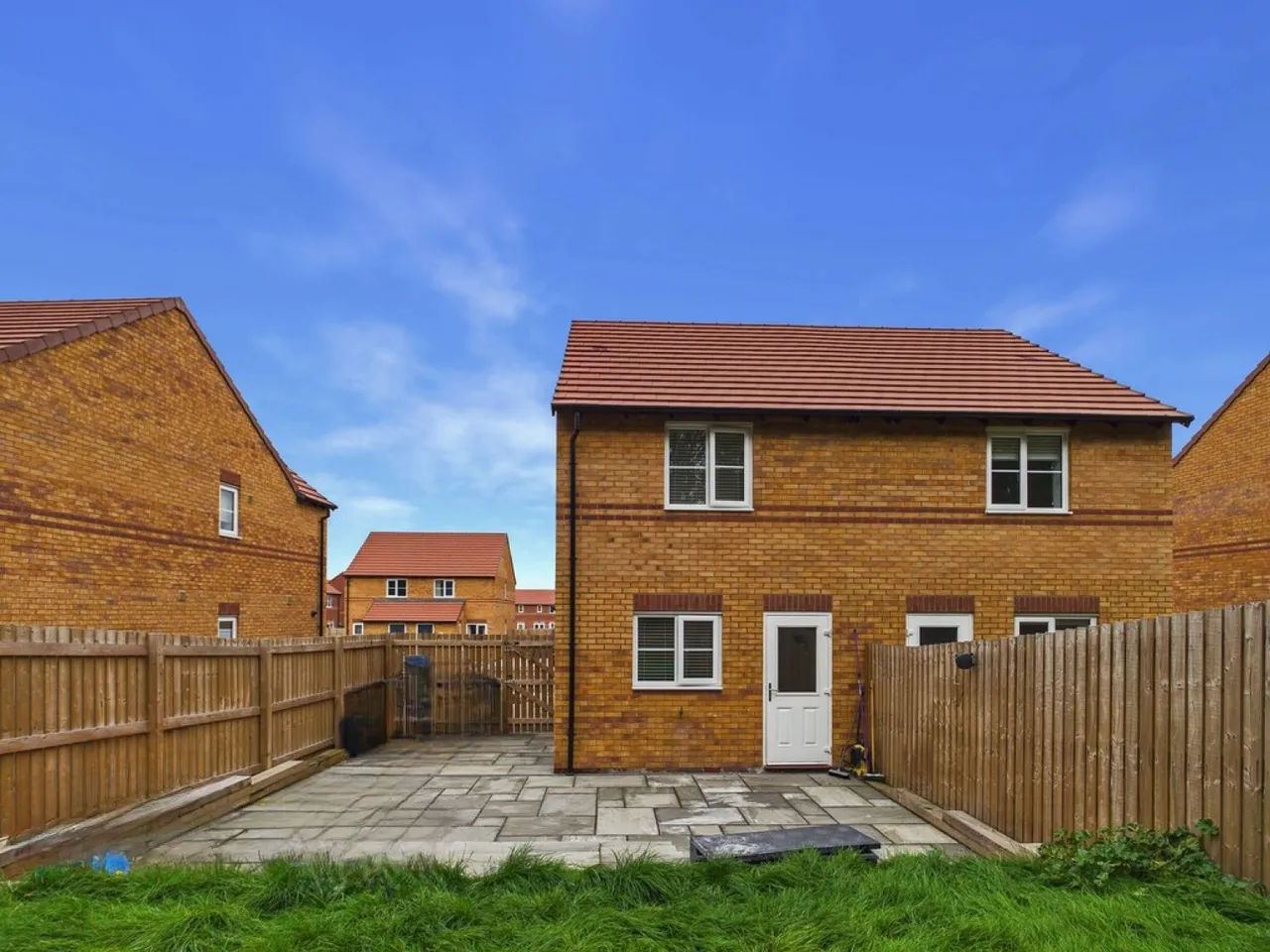 Curlew Street, Poolsbrook, S43, photo 4