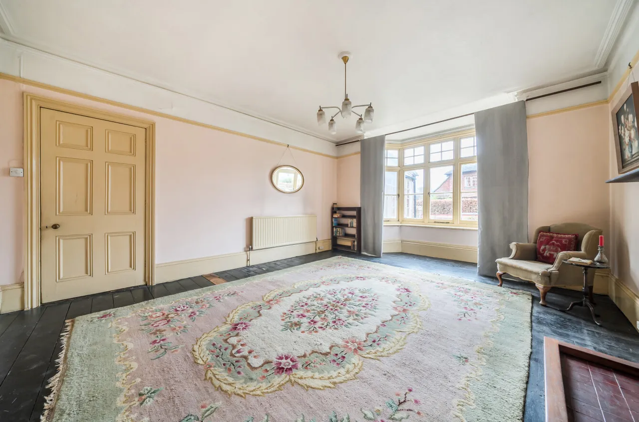 Ramsden Road, Busbridge, GU7, photo 13