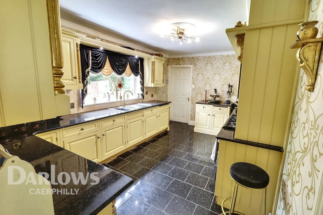 Watford Road, Caerphilly, photo 17