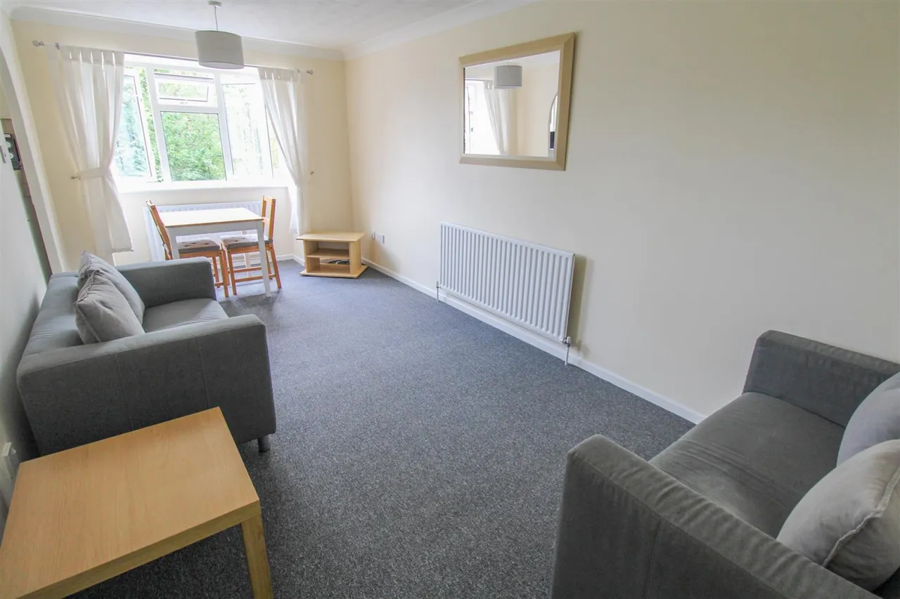 Regency Court, Harlow, CM18, photo 4