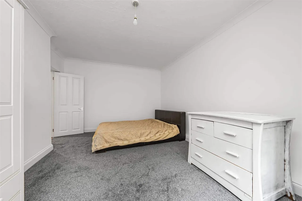 6 Priory Way, Datchet, Berkshire, SL3 9JQ, photo 8
