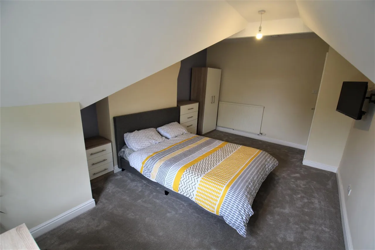 Belle Vue Road, Hyde Park, LS3, photo 7