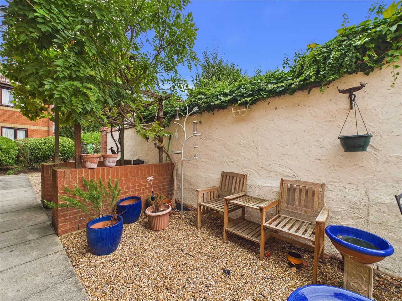 Weavers Court, Sudbury, CO10, photo 11