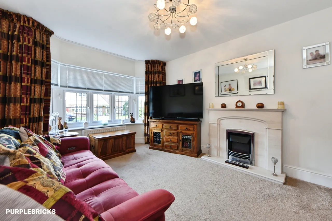 Lea Green Close, Oldham, OL4, photo 8